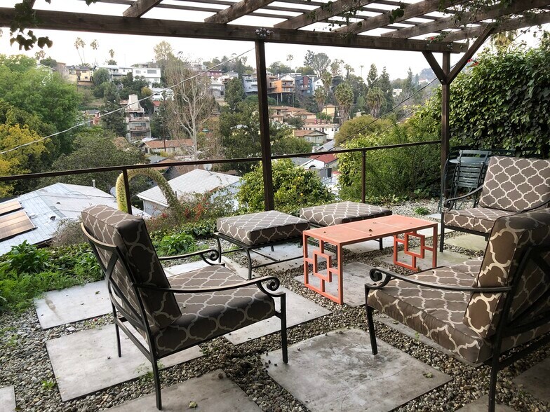 Views galore - 1316 N Occidental Blvd