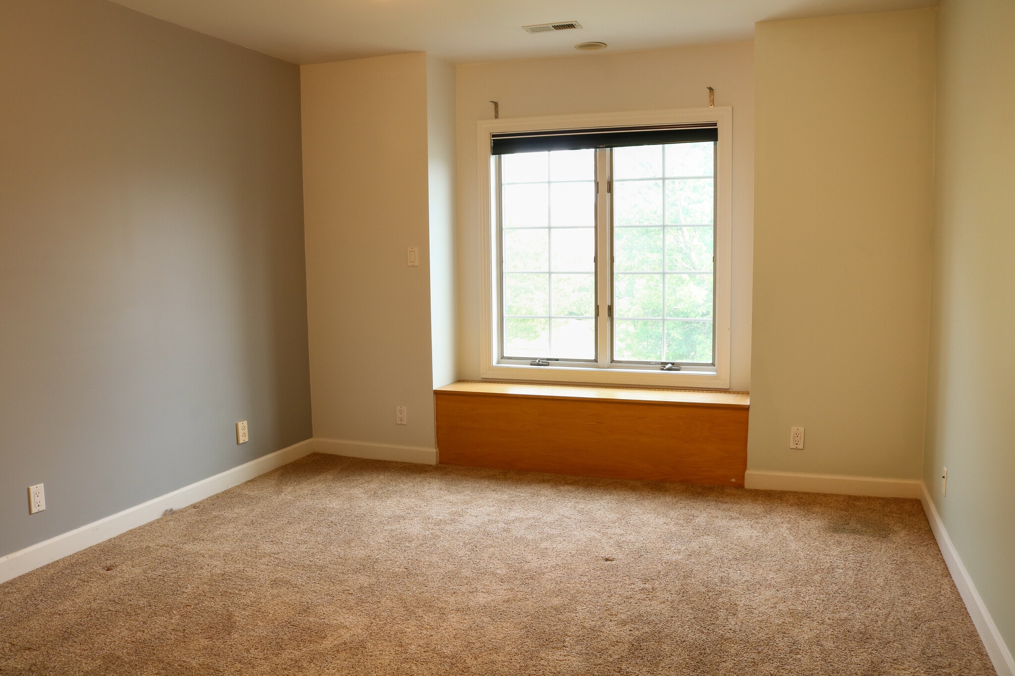 Building Photo - 1621 Santa Ana Ct