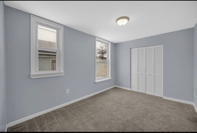 2nd bedroom - 922 Summer St