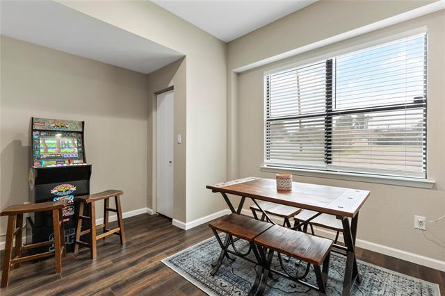 Building Photo - 301 Granada Calle St