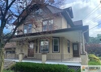 Building Photo - 107 Parkway Ave