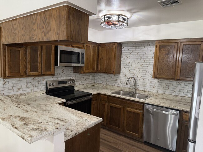 Building Photo - 26303 US-70