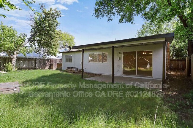 Building Photo - 6101 Tupelo Dr