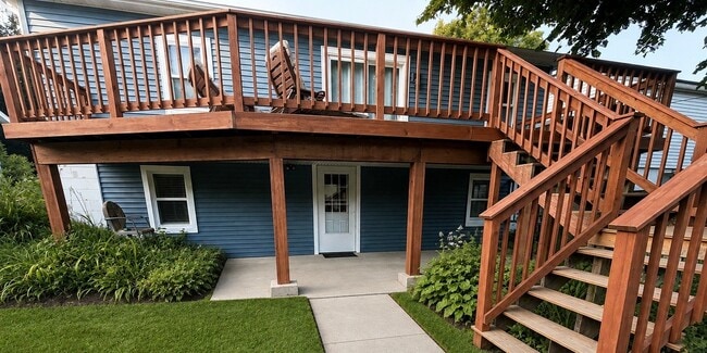 Building Photo - 301 Leif Erikson Dr