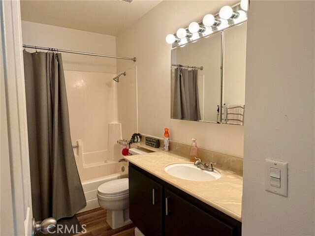 Building Photo - 618 Briarwood Ln