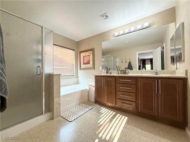 Building Photo - 772 Calstock Ct