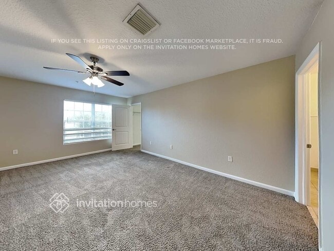 Building Photo - 206 SW 7th Ct