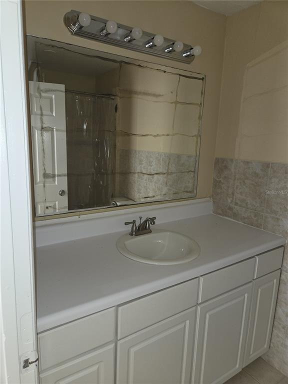 Building Photo - 8 Sawfish Ct