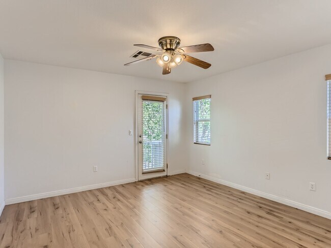 Building Photo - 8278 Annual Ridge St