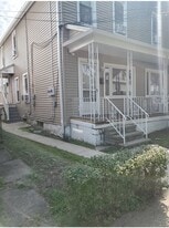 Building Photo - 47 Pulaski St