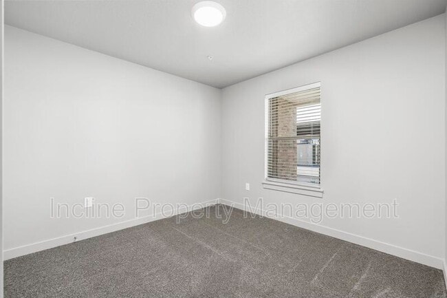 Building Photo - 1140 W 950 N