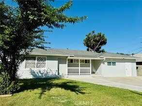 Building Photo - 3988 Stotts St