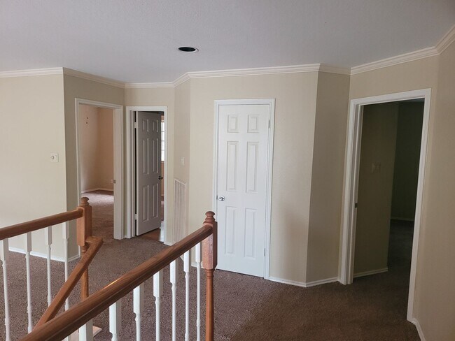 Building Photo - 2122 Chittim Pass Dr