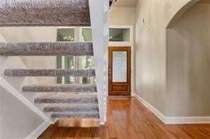 Building Photo - 587 Beau Chene Dr