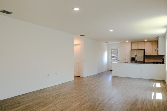Building Photo - 10022 Kersey Ml