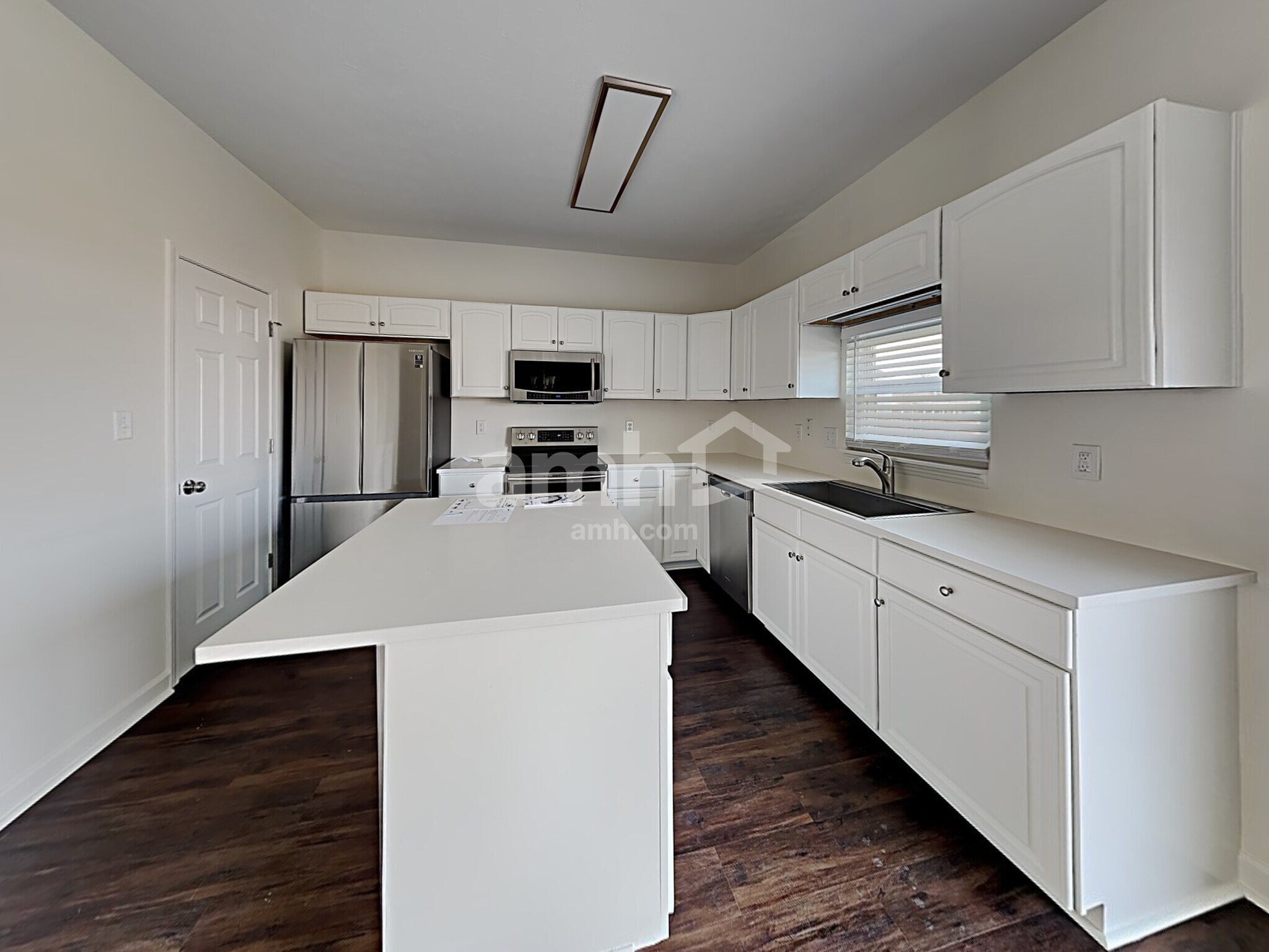 Building Photo - 12628 Brookhaven Dr