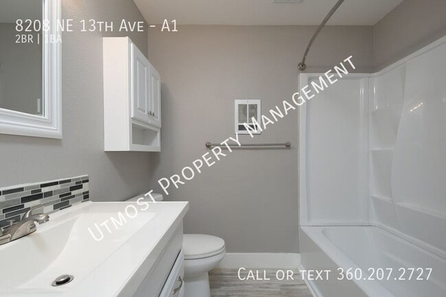 Building Photo - 8208 NE 13th Ave