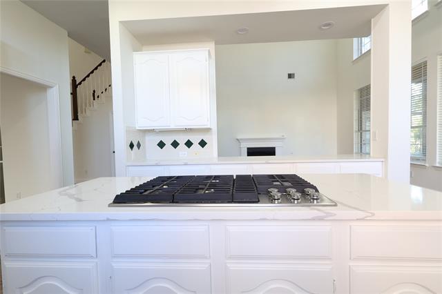 Building Photo - 5901 Louisville Dr