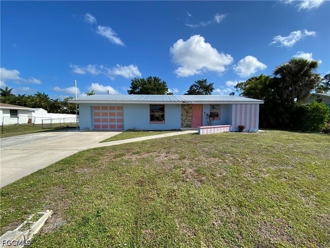 Building Photo - 11310 Linda Loma Dr