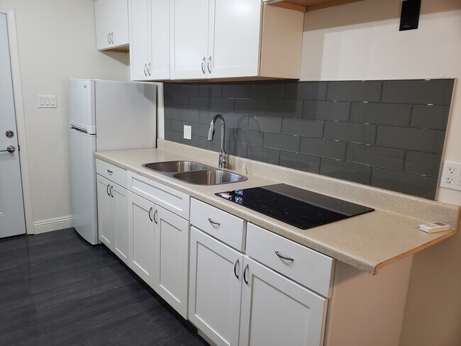 Building Photo - 43537 18th St W