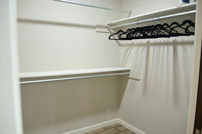Building Photo - 611 Balboa Dr
