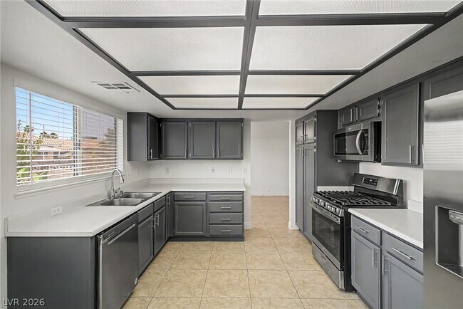 Building Photo - 7417 W Fort Wilkins Dr