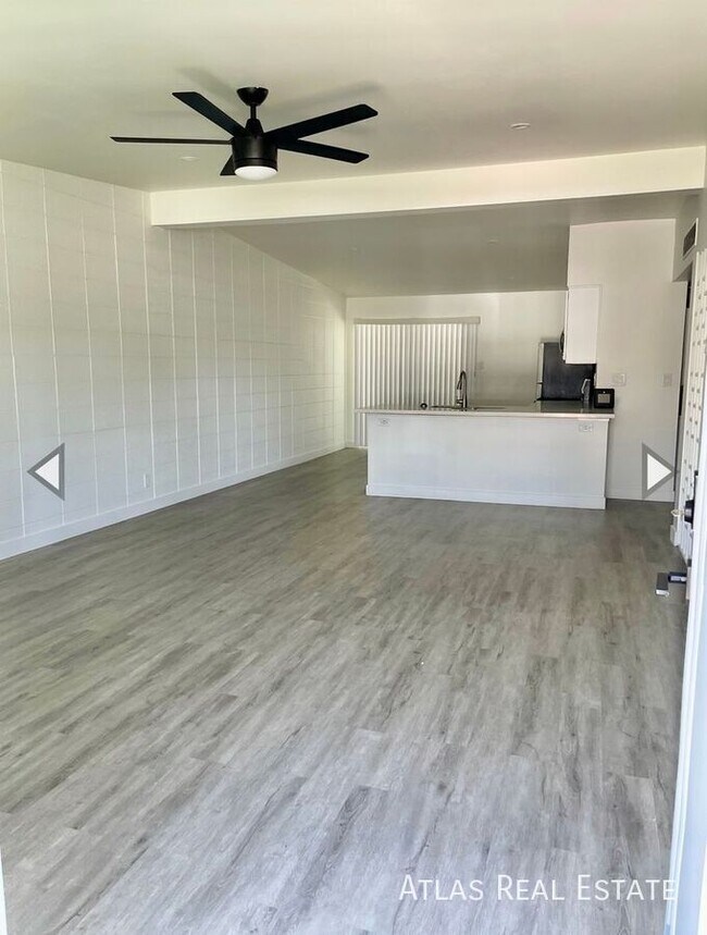 Building Photo - 1108 W Monterosa St