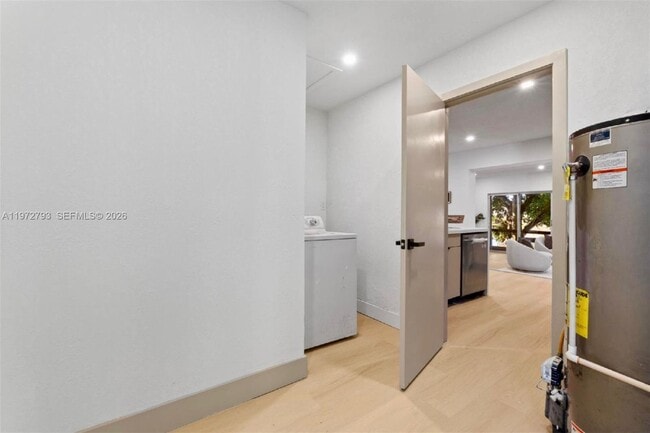 Building Photo - 1905 NW 62nd Terrace