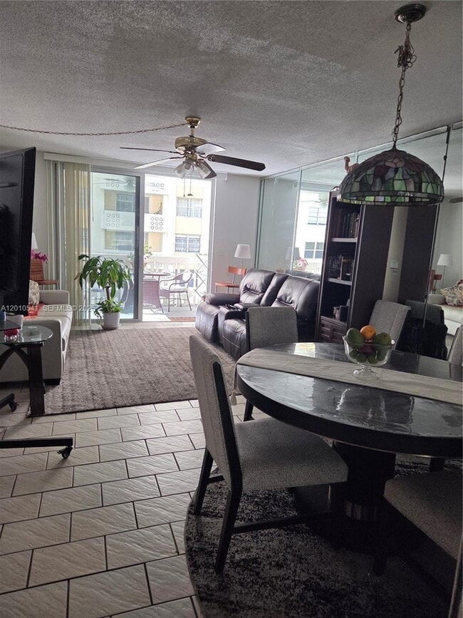 Building Photo - 1817 S Ocean Dr