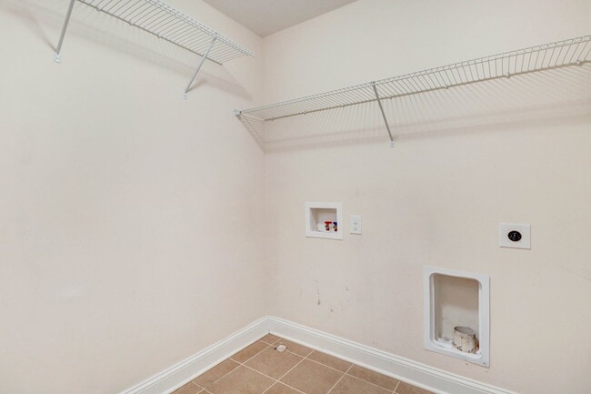 Building Photo - SPACIOUS 2-Story Home in Spring Forest *Spring Creek schools*