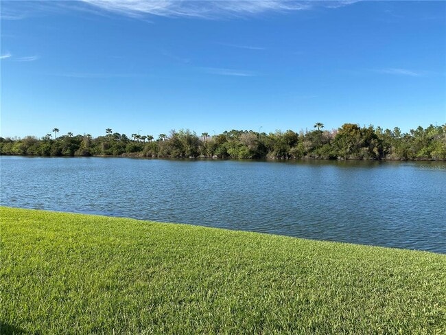 Building Photo - 427 Kensington Lake Cir