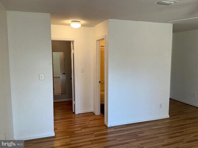 Building Photo - 13637 Winterspoon Ln