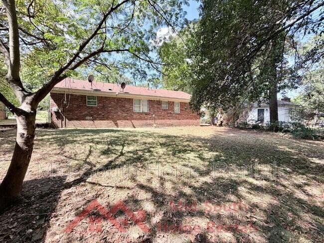Building Photo - 4166 Hobson Rd