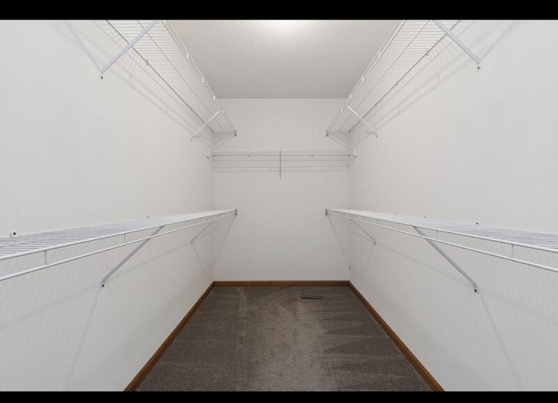 Building Photo - 1394 E Armour Rd