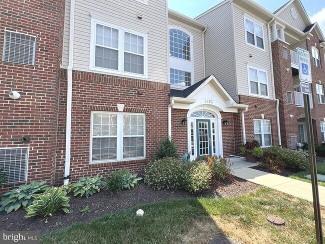 Building Photo - 2493 Amber Orchard Ct
