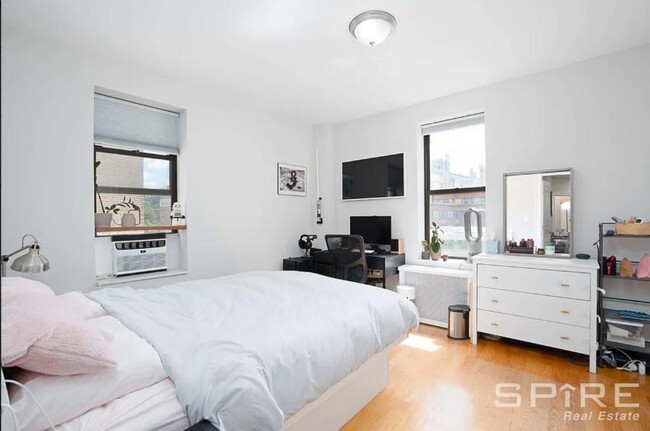 Building Photo - 2 bedroom in NEW YORK NY 10033
