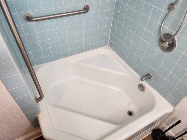 Building Photo - 21884 E Clayton Ave