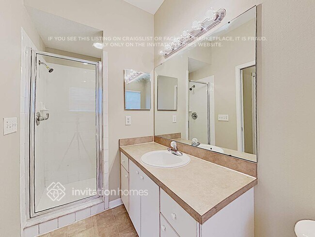 Building Photo - 24931 Vintage Ct
