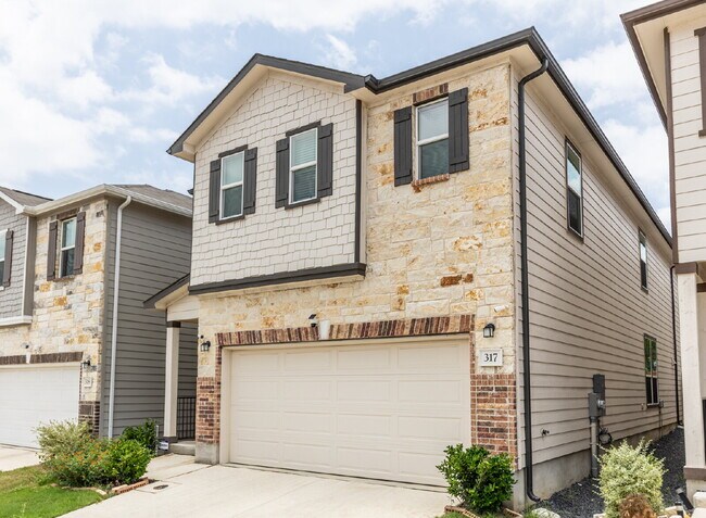 Building Photo - 14839 Vance Jackson Rd