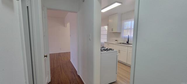 Building Photo - 16911 Glenetta Way