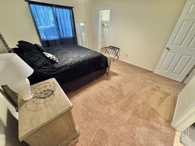 Building Photo - COMFORTABLE 2 BEDROOM, 2 BATHROOM FIRST-FL...