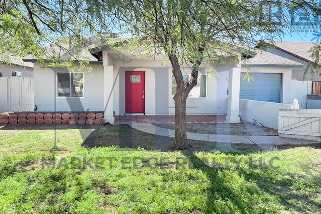 Building Photo - 5Bed/3Bath Home University/McClintock! $399 MOVE-IN SPECIAL! Ready for Immediate Move-In!