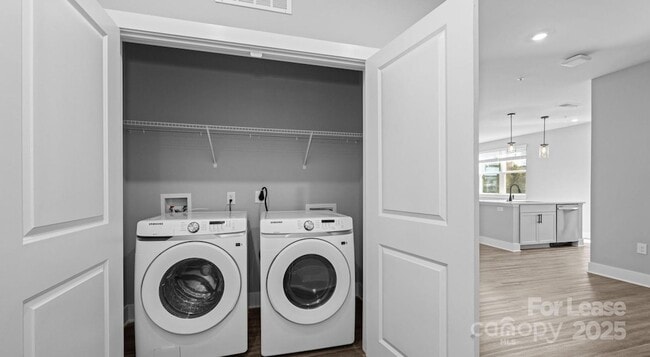 Building Photo - 120 Matheson Ave