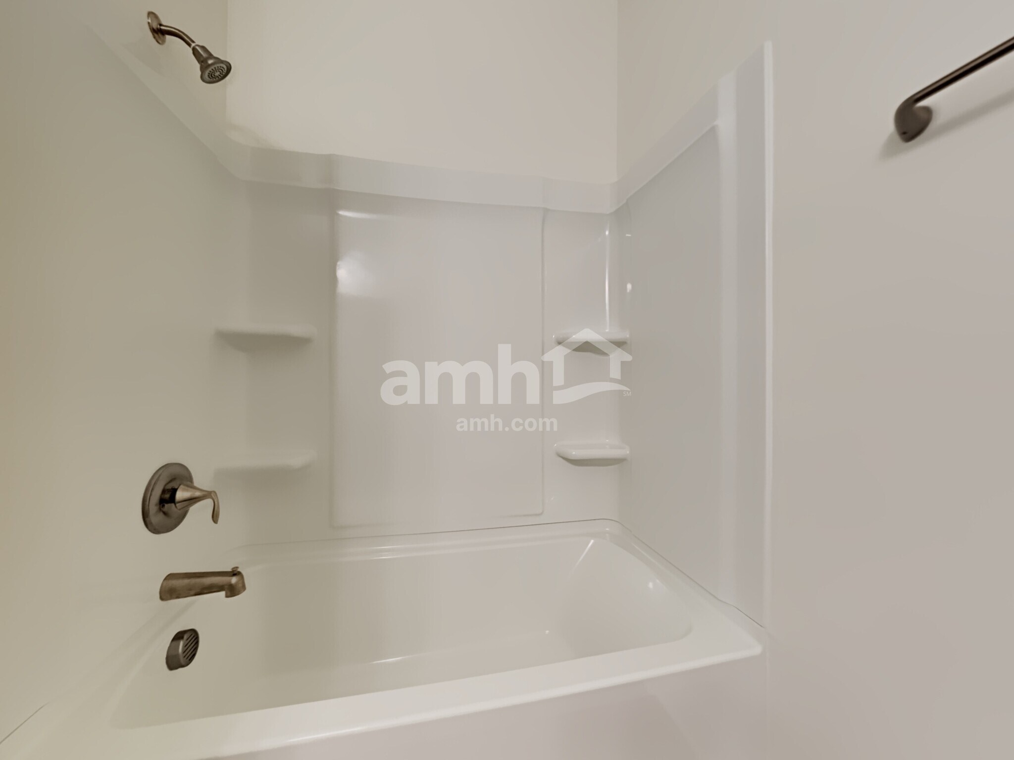 Building Photo - 284 Bering Ln