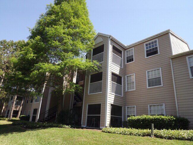 Building Photo - 2/2 Condo in Park Central, Millenia Area, Orlando