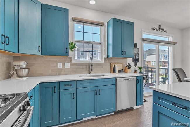 Building Photo - 49859 Lantern Wy