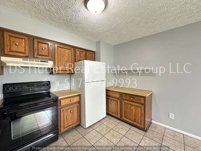 Building Photo - 328 N. Church-