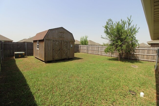 Building Photo - 4508 SE 77th St