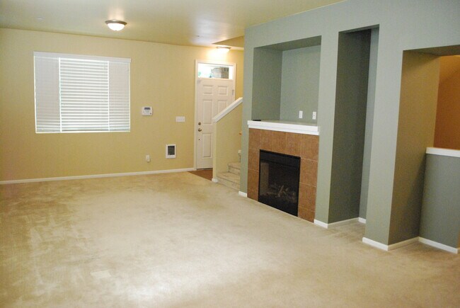 Building Photo - Townhome in Bothell, Great Location!!