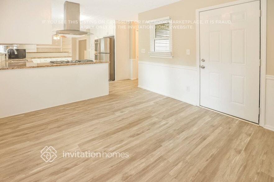 Building Photo - 440 Arbor Ridge Dr